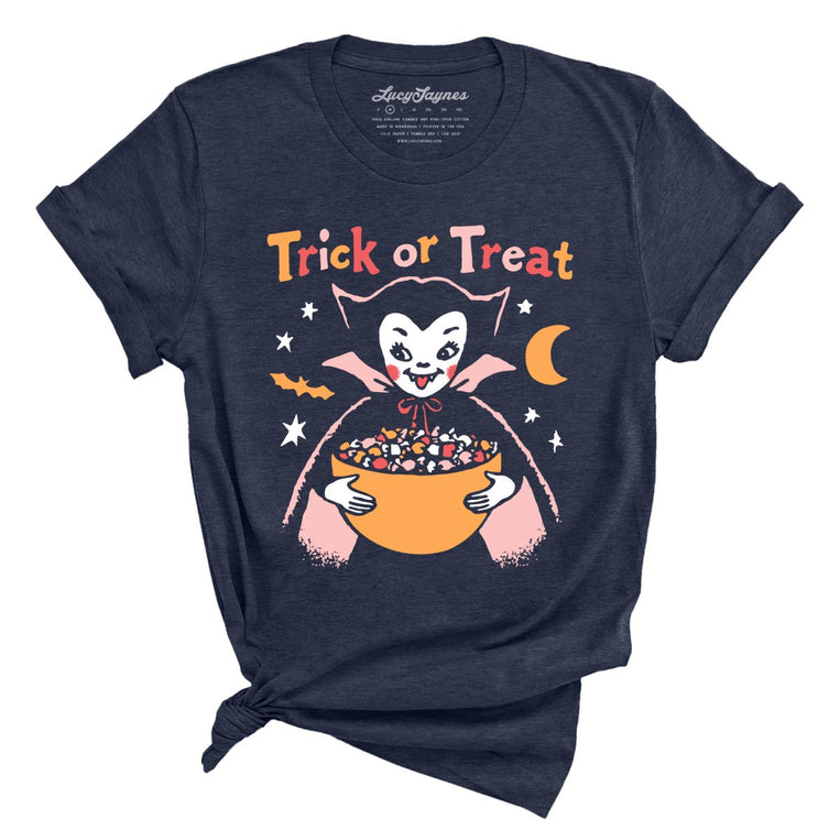 Retro Vampire Trick Or Treat - Heather Midnight Navy - Unisex T-Shirt